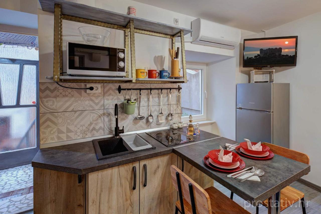 Apartmani Frankopan 1 Senj  Esterno foto