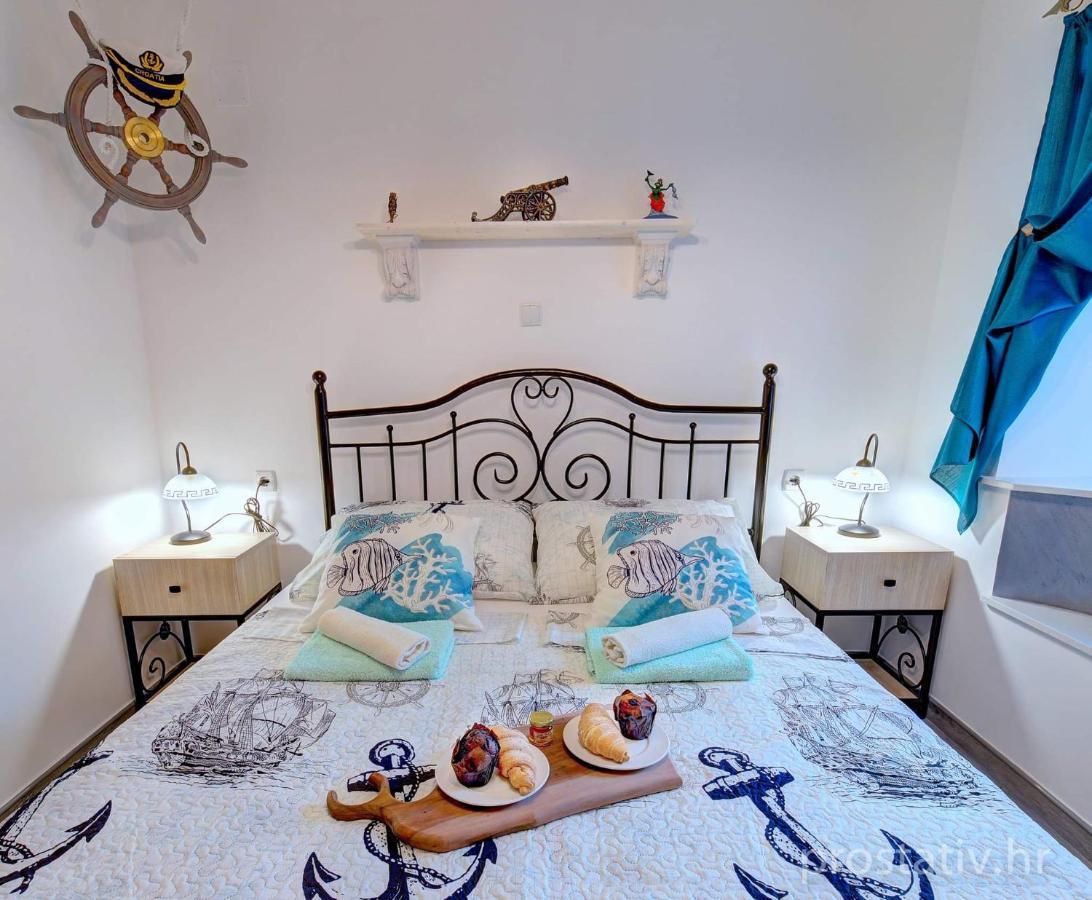 Apartmani Frankopan 1 Senj  Esterno foto
