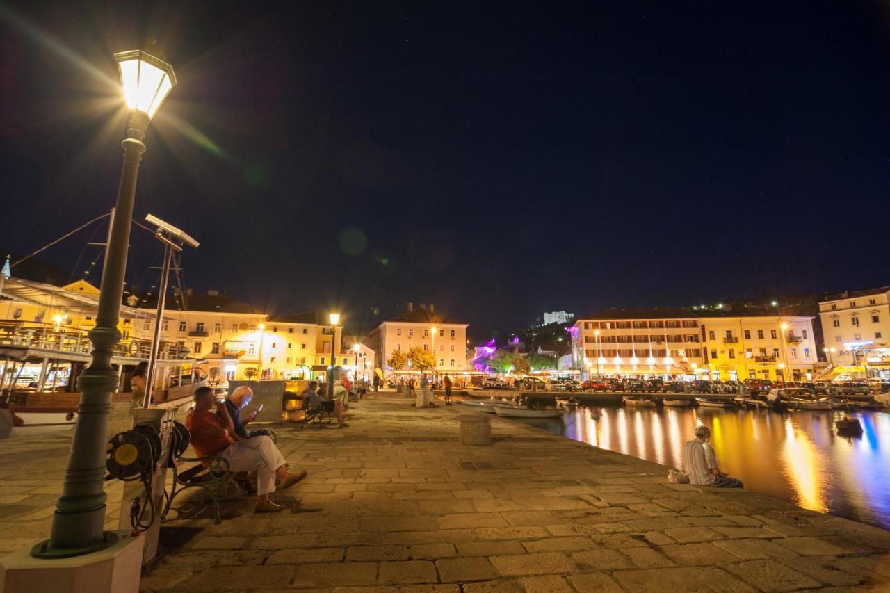 Apartmani Frankopan 1 Senj  Esterno foto